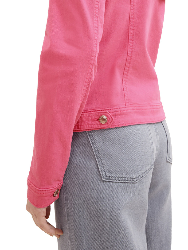 Jeansjacke mit recycelter Baumwolle