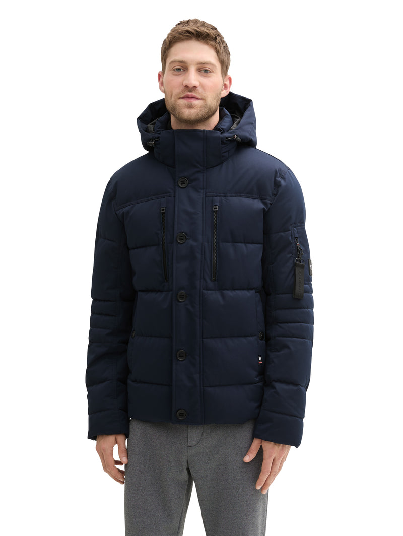 Pufferjacke mit abnehmbarer Kapuze