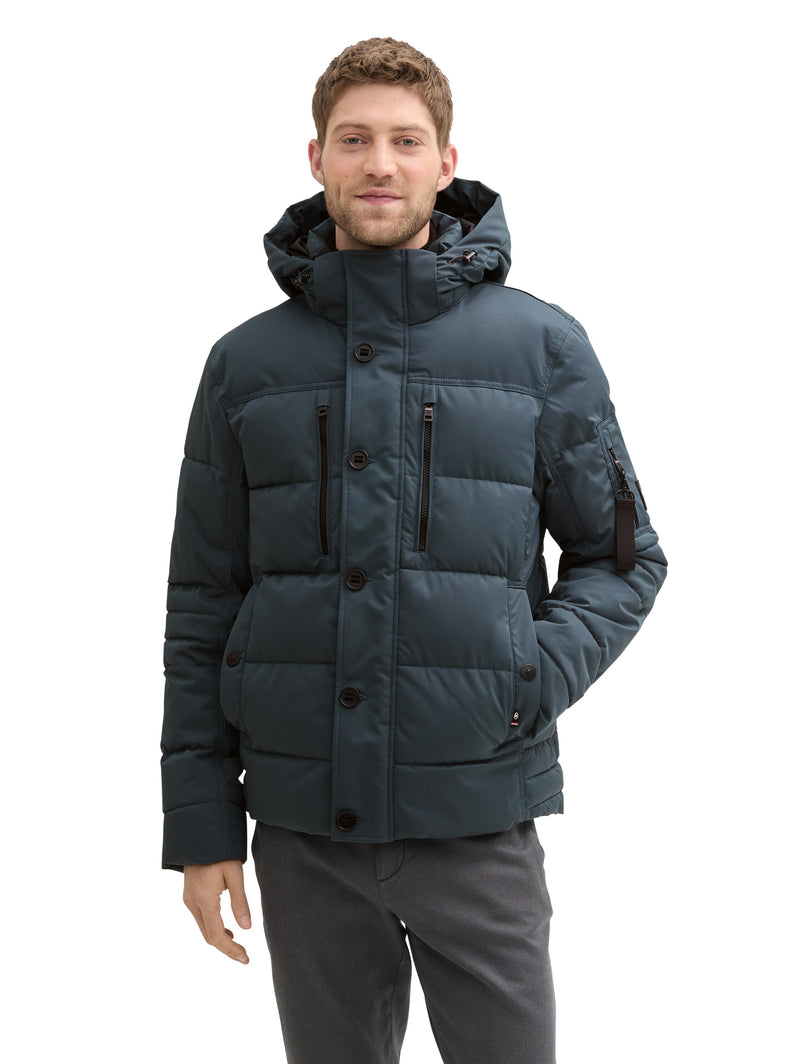 Pufferjacke mit abnehmbarer Kapuze