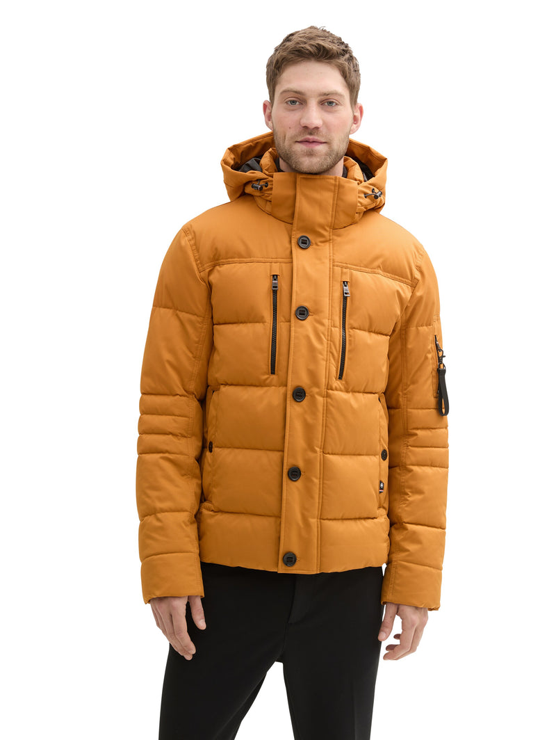 Pufferjacke mit abnehmbarer Kapuze