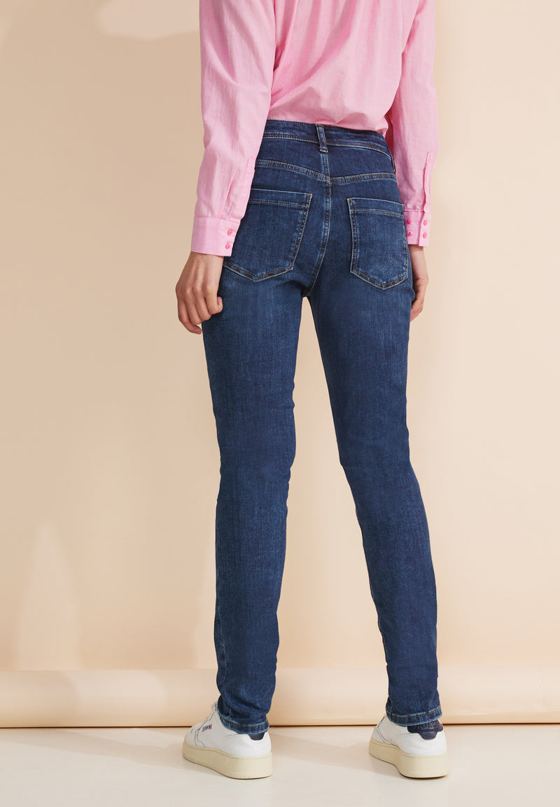 Casual Fit indigo Jeans