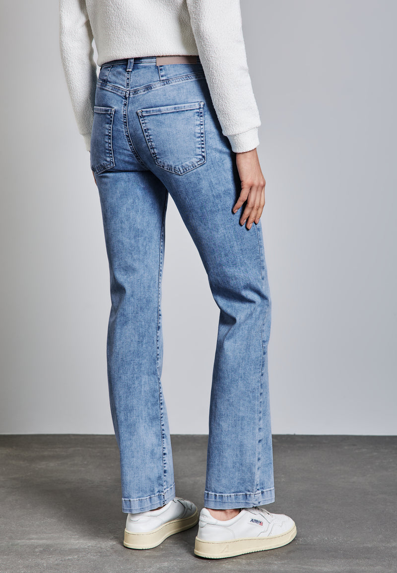 Bootcut Jeans