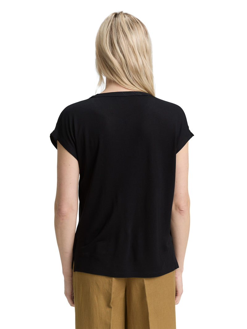 Blusenshirt im Material-Mix