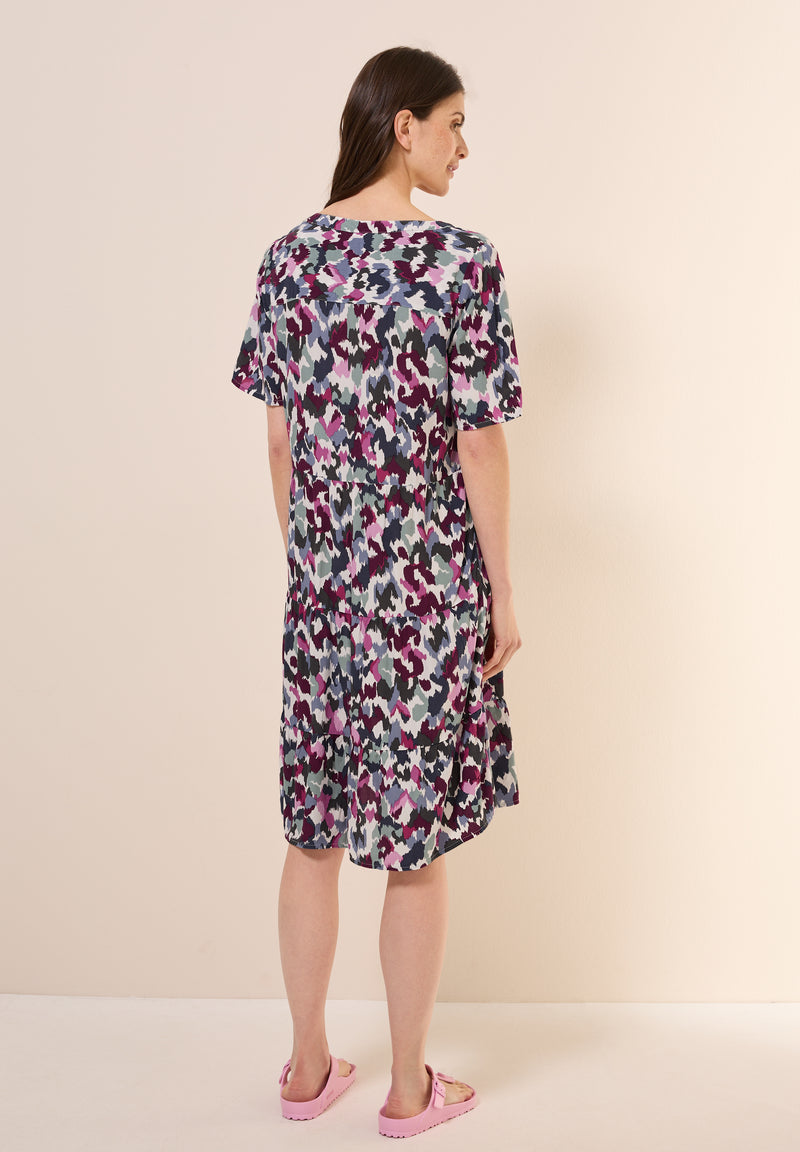 Gemustertes Kleid