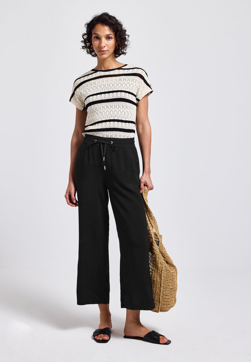 Wide Leg Hose