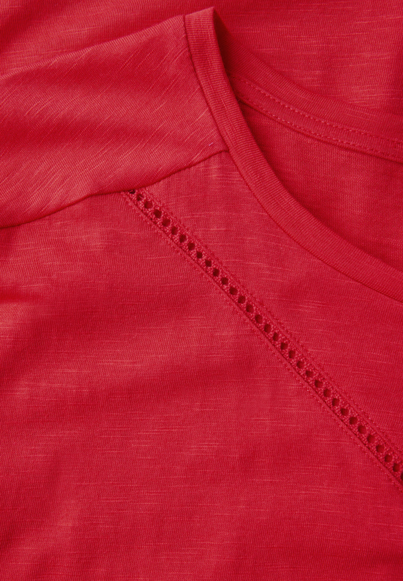 Shirt mit Dekotape