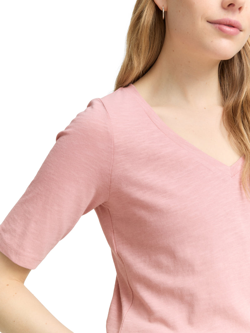 T-Shirt mit V-Ausschnitt