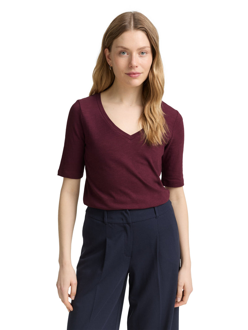 T-Shirt mit V-Ausschnitt