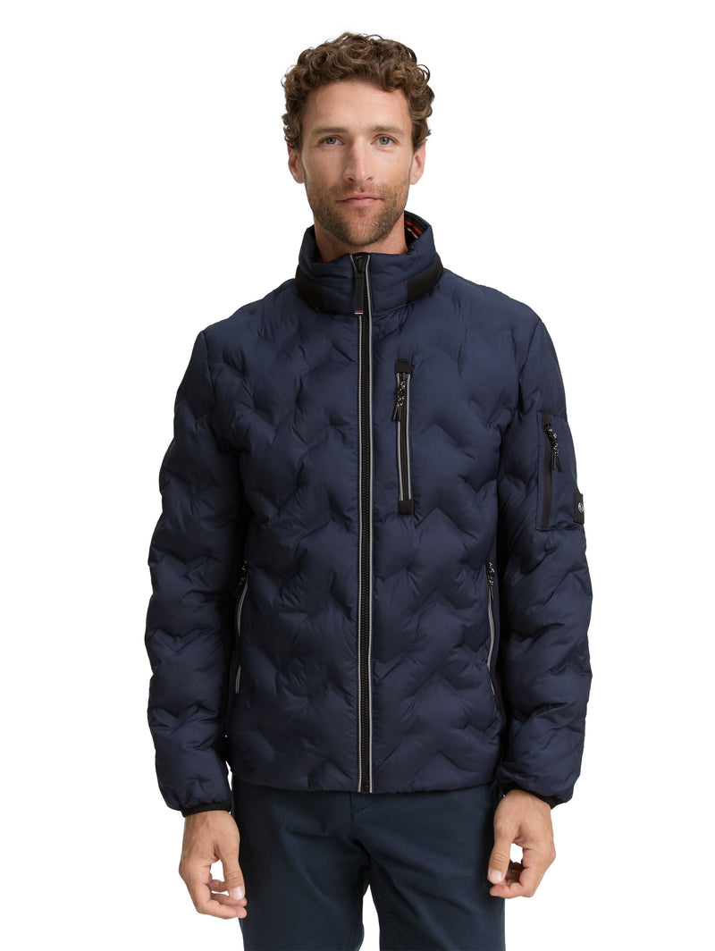 Hybrid Steppjacke mit verstaubarer Kapuze