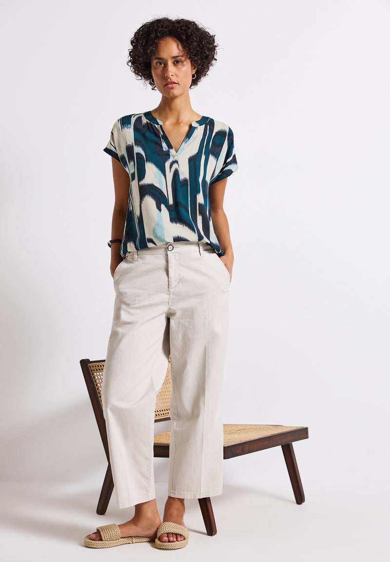 Blusenshirt mit Ikat Print