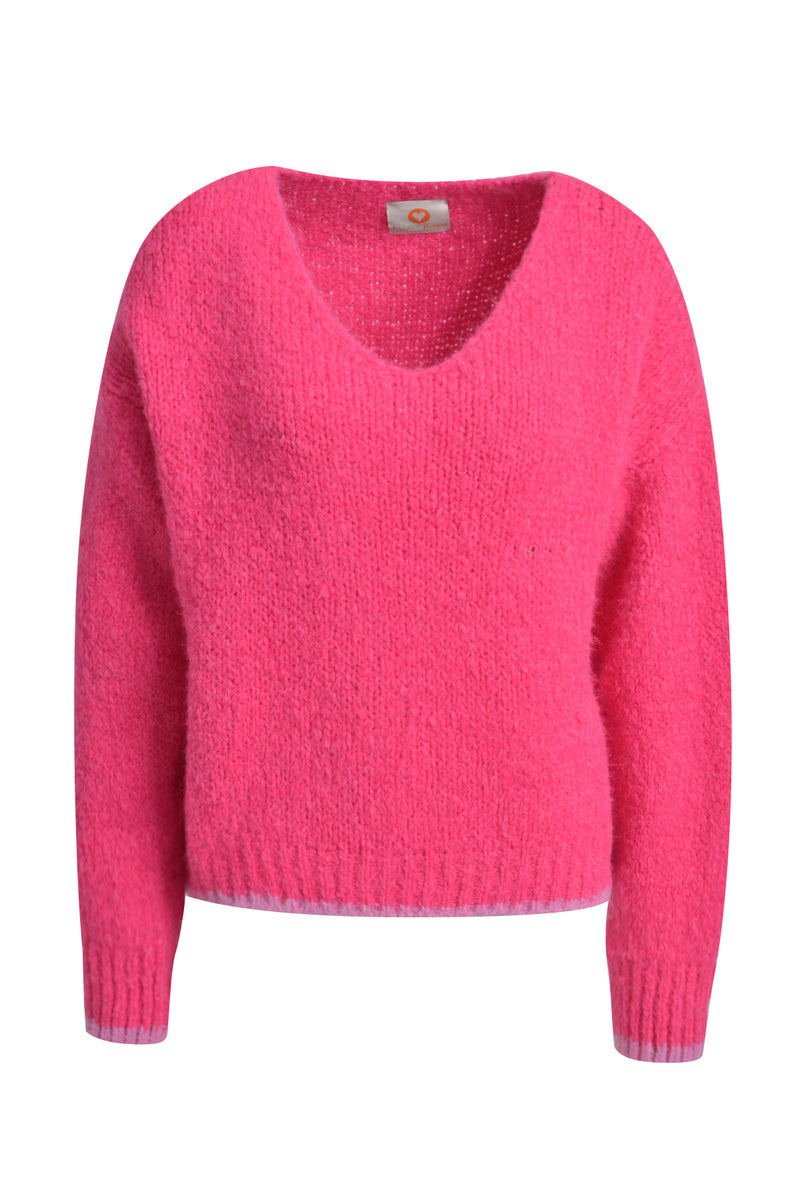 Pullover with Contrast Edge