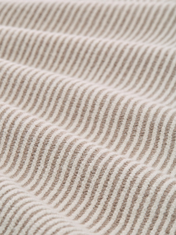 Loose Fit Strickpullover mit Stehkragen