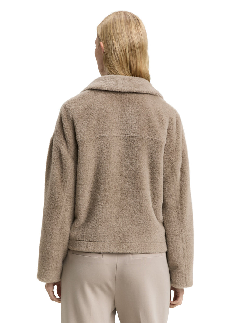 Jacke mit aufgesetzten Taschen