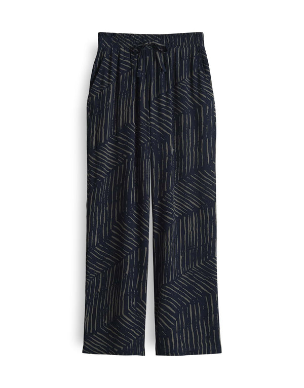 Marou palm leaves