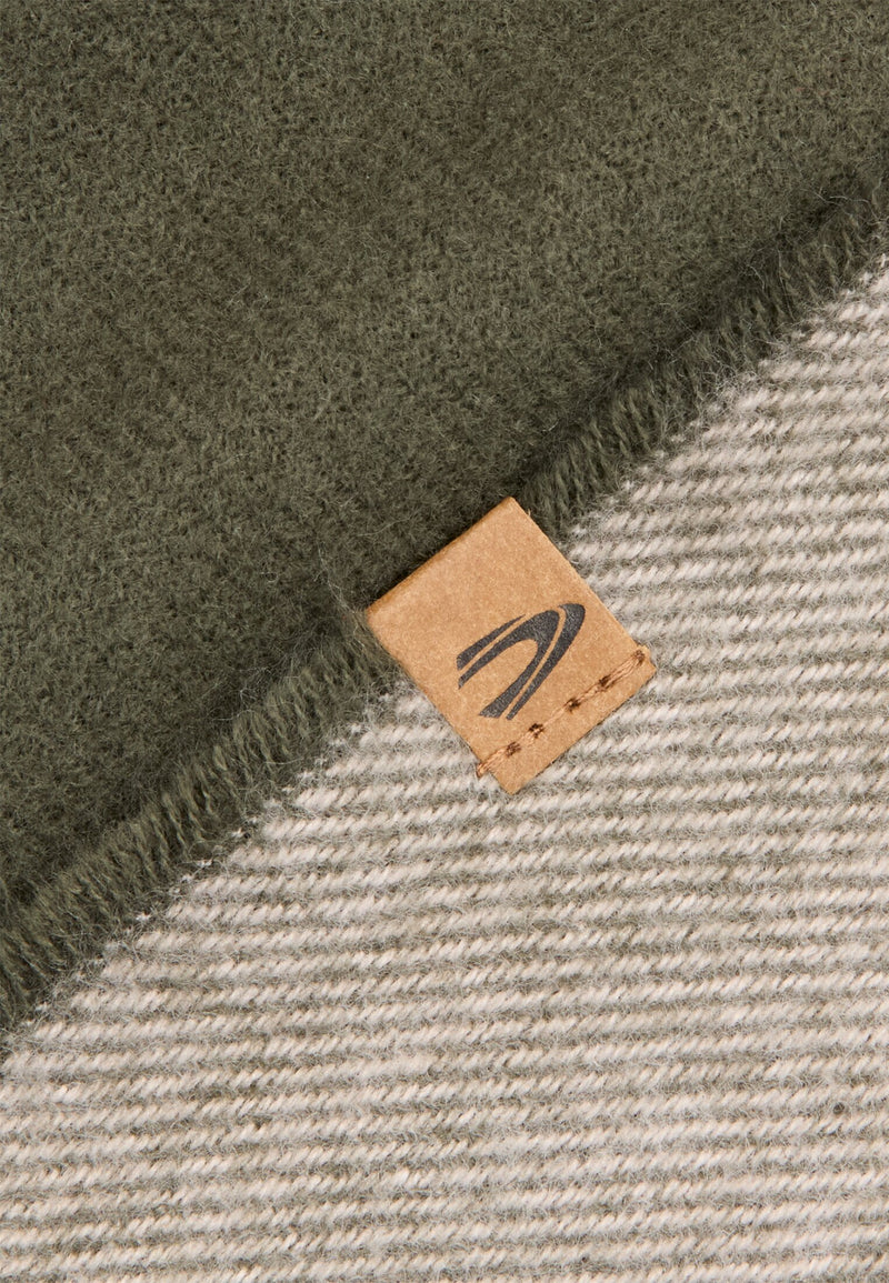 Karoschal mit Fransen