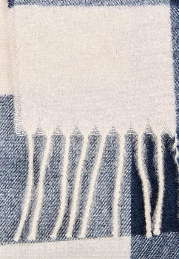 Karoschal mit Fransen