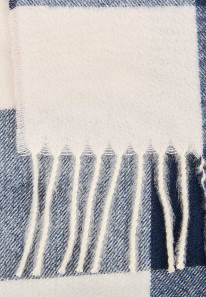 Karoschal mit Fransen