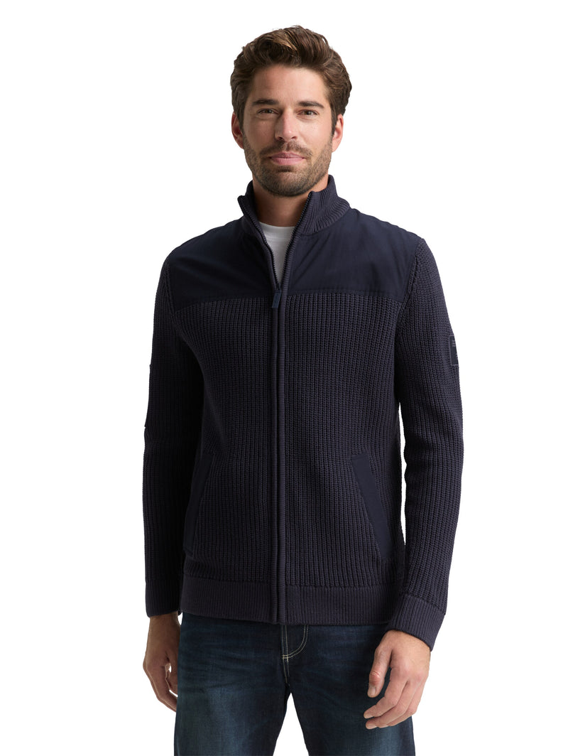 Strickjacke mit Reißverschluss