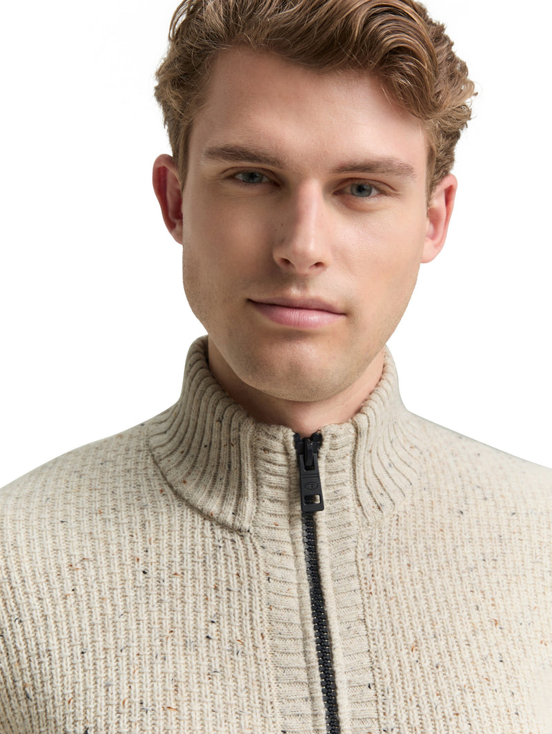 Strickjacke mit Strukturmix