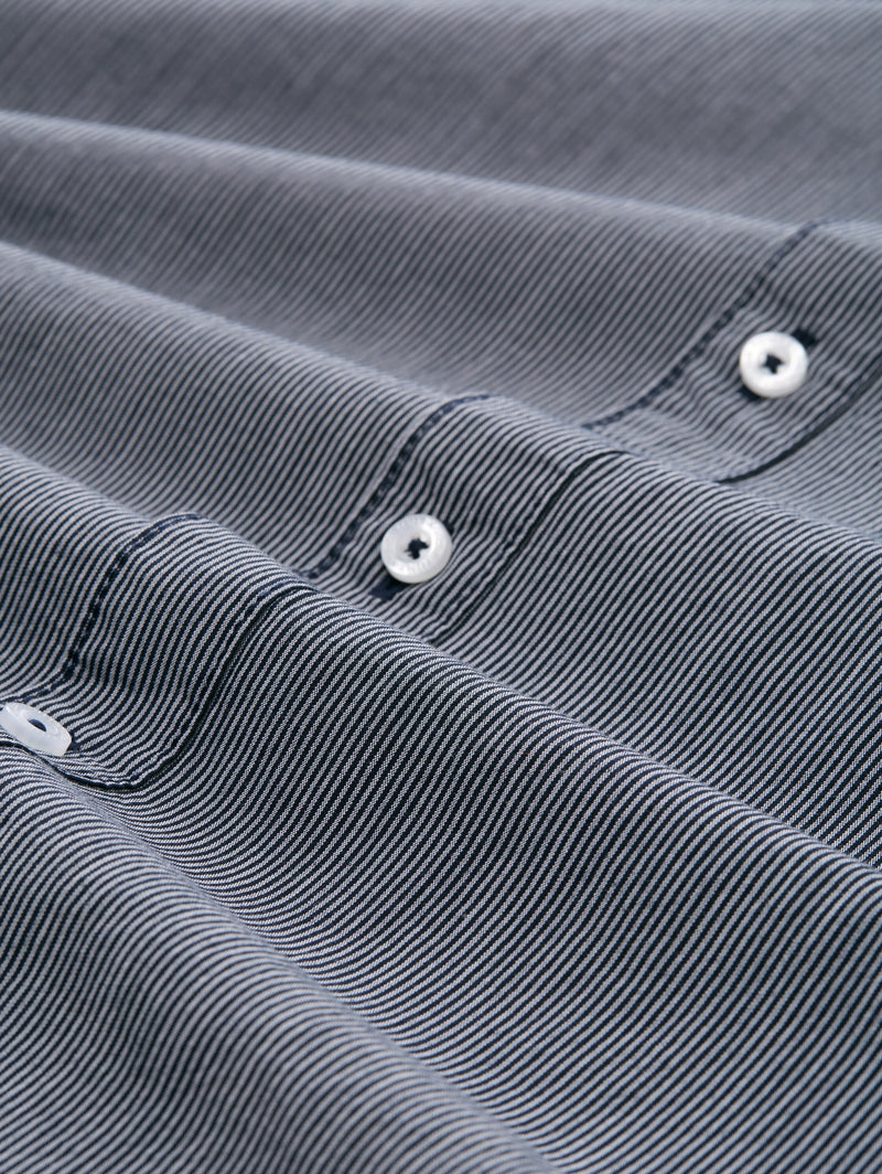 Fitted Hemd aus Baumwolle