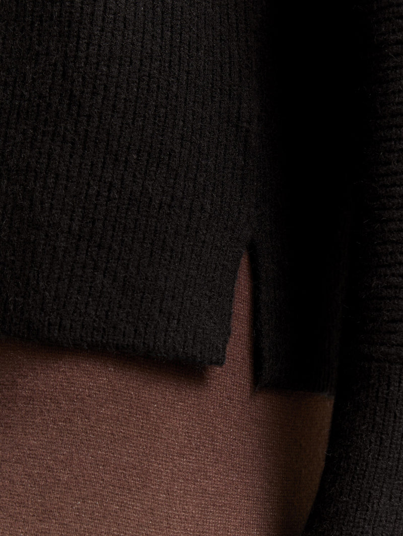 Oversize Rollkragenpullover