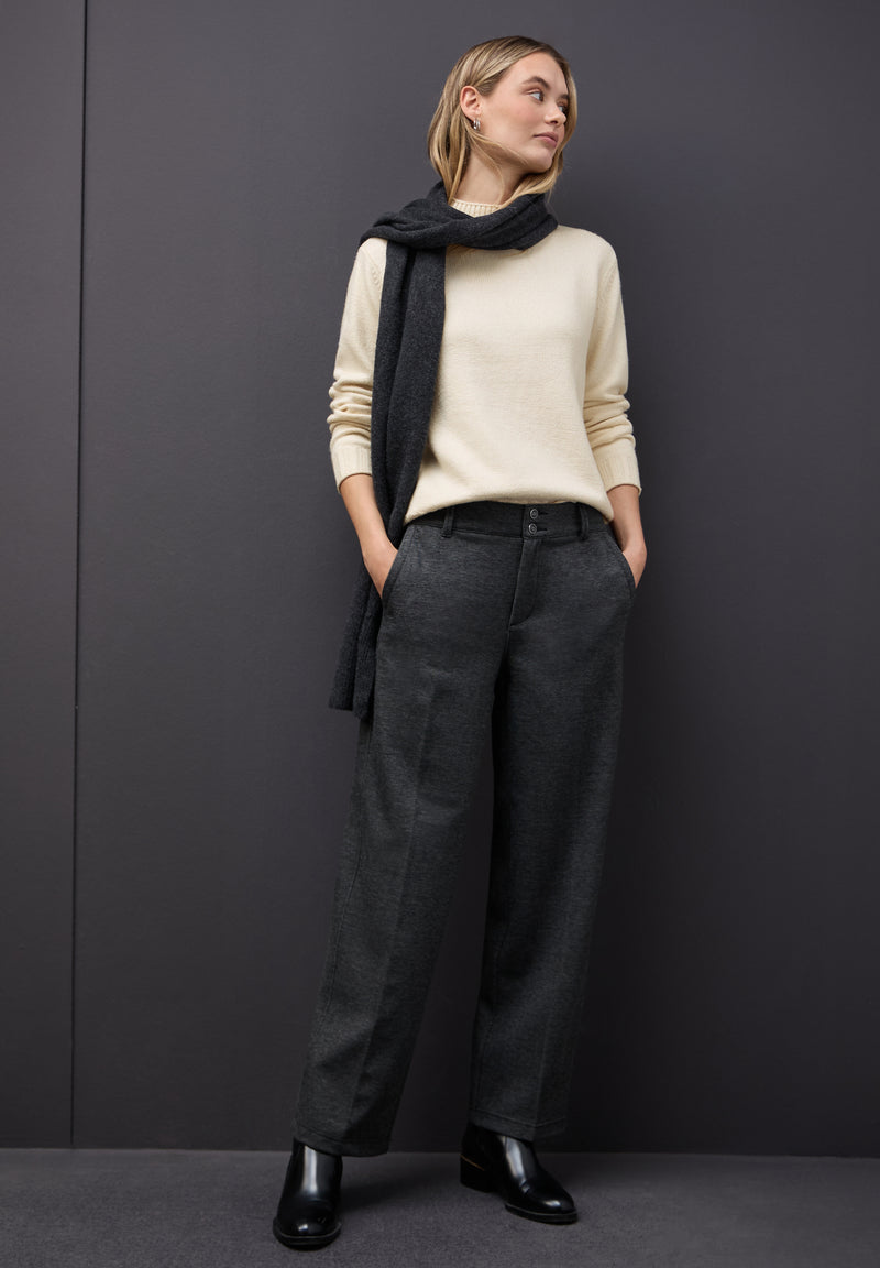 Basic Turtleneck Pullover